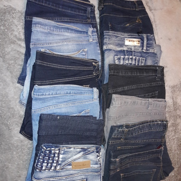 Jeans - Picture 2 of 2